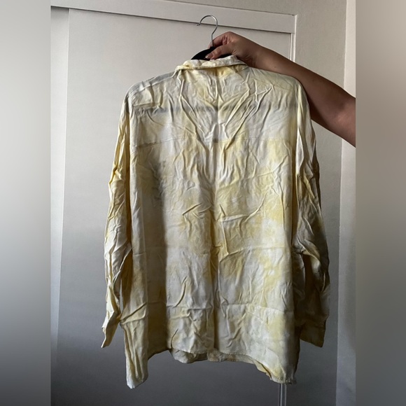 Native Youth Plus oversized shirt with flower embroidery in vintage wash - Picture 3 of 5